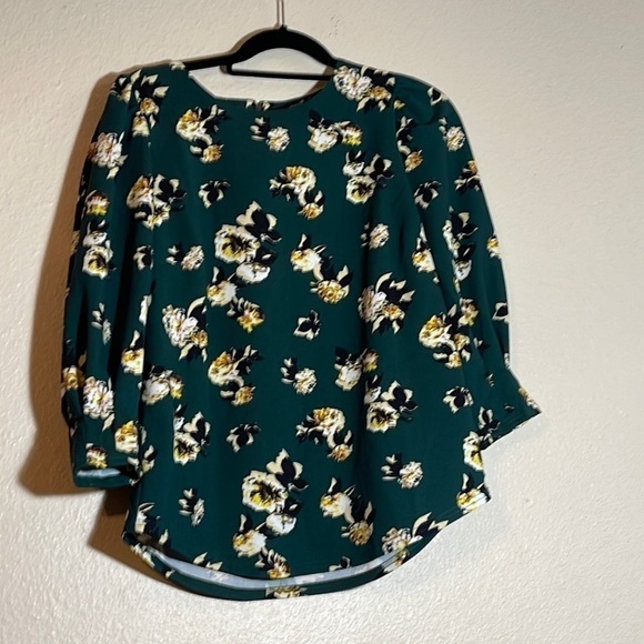 Melloday long sleeve green floral top size M - Picture 1 of 6